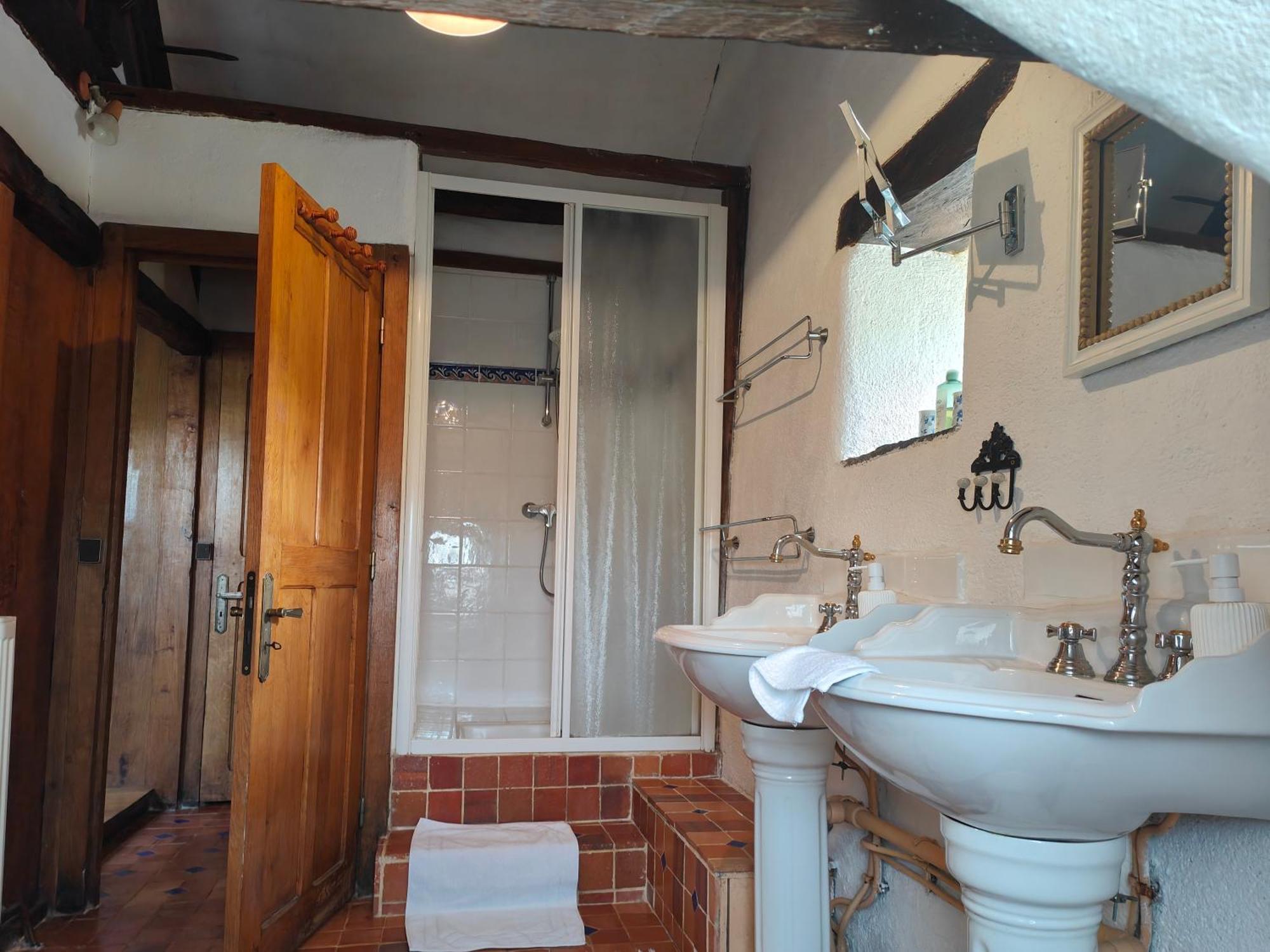 Chambre D'Hotes Saint Jacob Relais De Chasse Du XVIII Siecle Les Fougerêts Eksteriør billede